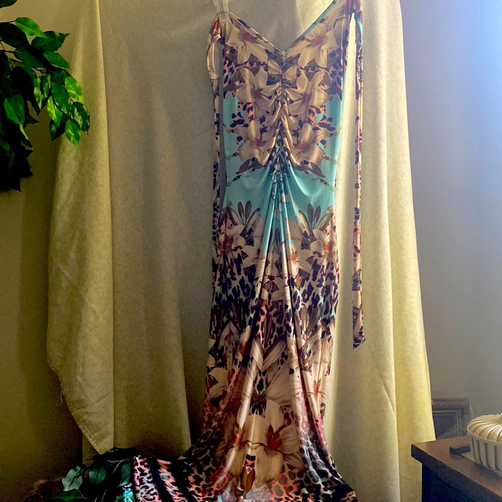 Venus Maxi